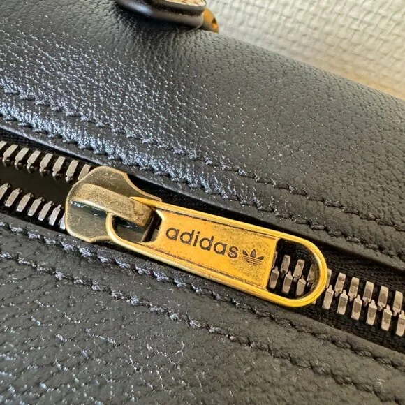 Gucci x Adidas - Picture 9 of 13